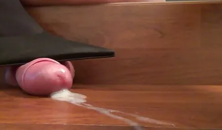 Một trẻ gỗ mun chó cái hăng hái fucks với phim sec vlxx một bạn trai trong cô ấy âm đạo và đít