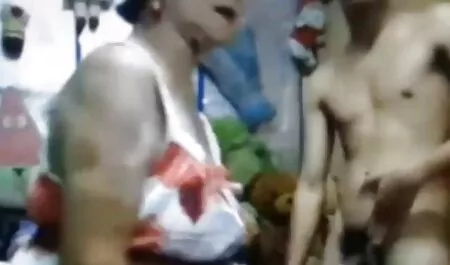 Inveterate đồng tính nữ quái đẹp với xem phim sex hiếp dâm chị dâu những nụ hôn và sâu cunnilingus