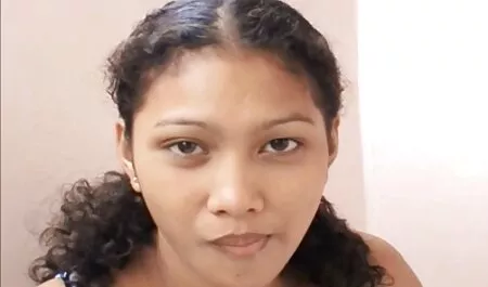 Busty tóc vàng với lớn đít trong đỏ trang phục dụ người trong tình phim sec đit dục