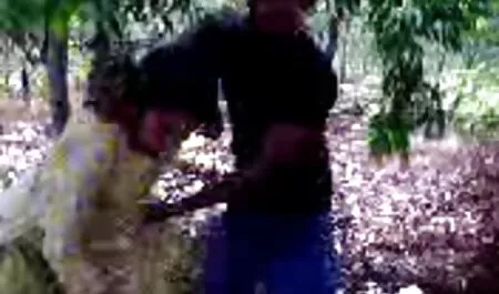 Gothic đĩ gần như có cô ấy lỗ xem phim sec vang anh đít bị hỏng bằng cách xô hai cocks trong đít cùng một lúc, cứng hậu môn gang-bang bởi một đám đông