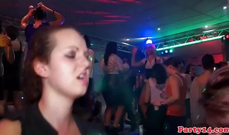 Tóc phimxech hay vàng trong sexy dầu cho người cum trong âm đạo