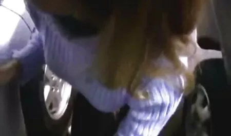Busty nhật phim xxxec bản cô gái và cô ấy overgrown L. có một thô và cứng đánh đòn