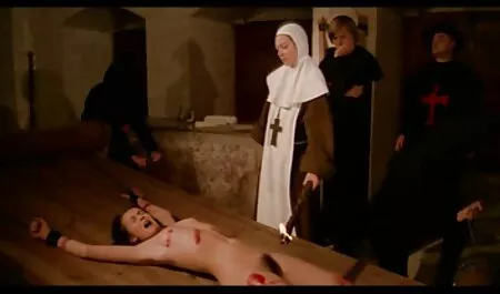 Người phụ nữ có hình xăm phim sec lam tinh hay Sultry là một người thợ thủ công cho tất cả các lỗ rỗng của mình :)