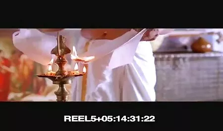 Da trắng vẻ đẹp liếm sô cô la kẹo phim sec co xua Negro trước âm đạo quái