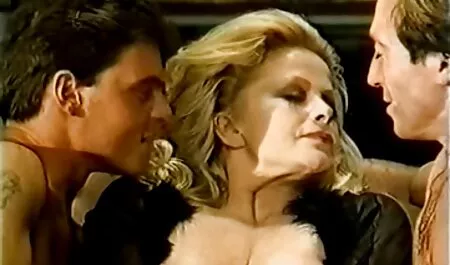 Phát sex séc điên mẹ fucked trong hậu môn tại các đầu tiên khiêu dâm vật đúc