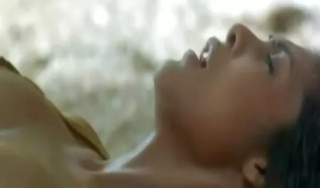 Người đẹp Séc dùng búa cho bữa sáng vì fim sec hong cong tình dục buổi sáng trên giường