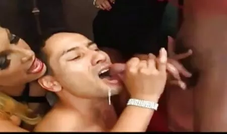 Cặp vợ chồng trẻ nhà cho anh sec phim sec thấy một số quan hệ tình dục khá cứng trên máy ảnh