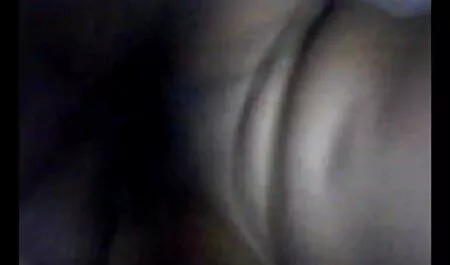 Một phim xxxec người đẹp trẻ đưa chàng trai về nhà và chủ động địt nhau với anh ta trong nhà bếp